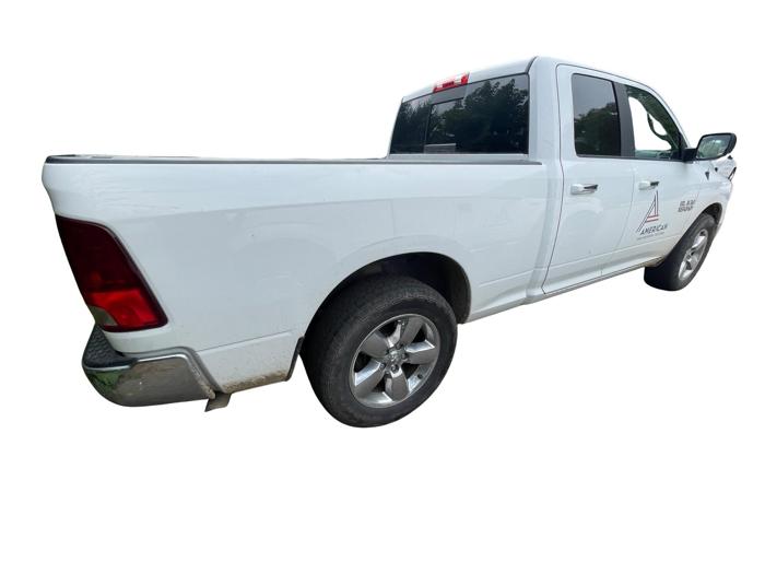 2018 ram 1500 slt-quad-cab-4wd with 119595 miles for sale near saint-paul, minnesota 7b1f7ce631cb4825a737b9c36e9986e7.jpg