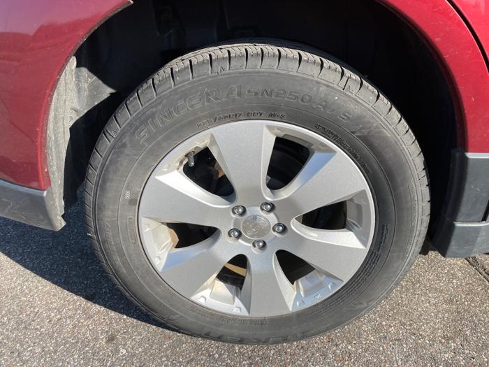 2013 subaru outback 2.5i-premium with 187397 miles for sale near elk-river, minnesota 7b2c754b7592431884317591ca191e19.jpeg