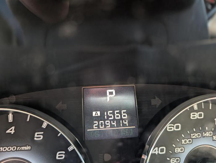 2010 subaru outback 3.6r-limited with 209415 miles for sale near elk-river, minnesota 7b3cf331a14147af896d21a5df13c7f6.jpg
