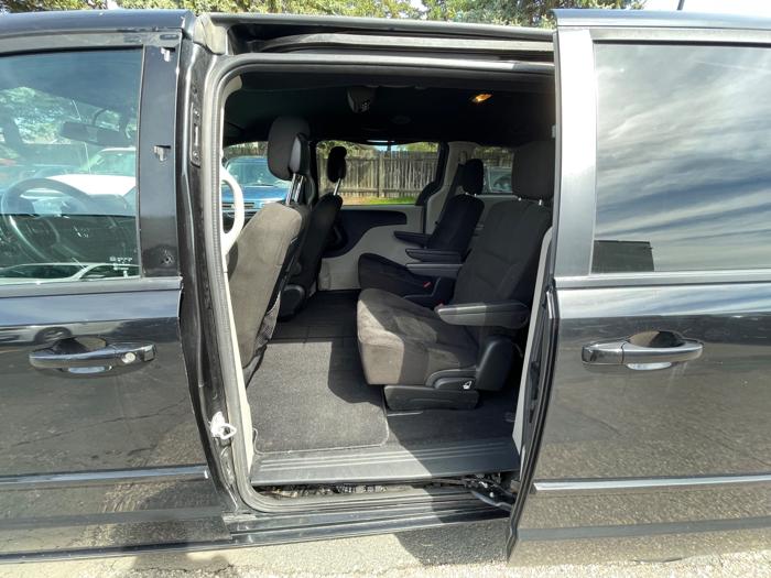 2015 dodge grand-caravan se with 233242 miles for sale near spring-lake-park, minnesota 7b477dc0ac0f44289c5f3b1068dd2037.jpeg