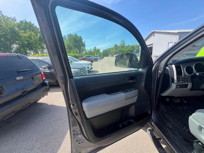 2012 toyota tundra tundra-grade-5.7l-ffv-double-cab-4wd with 152932 miles for sale near savage, minnesota 7b8f54386a6a48ce93d89769140fa780.jpeg
