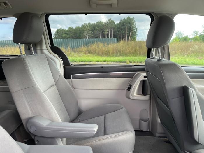 2009 volkswagen routan se-rse with 127414 miles for sale near elk-river, minnesota 7bc7205448f24c7fbdc7045c287cb712.jpeg