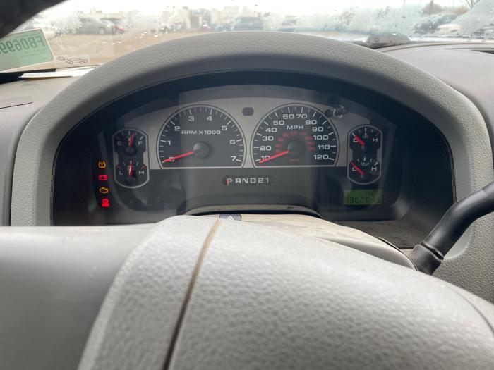 2008 ford f-150 xlt-supercrew-short-box-4wd with 136261 miles for sale near fridley, minnesota 7bed41ef17324f53a04be2dfe53d4e5e.jpeg