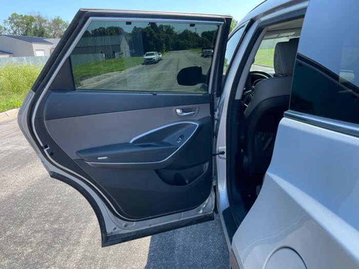 2014 hyundai santa-fe gls-fwd with 178926 miles for sale near elk-river, minnesota 7bf41fb72d4c4e56b5a669f96d7e7979.jpeg