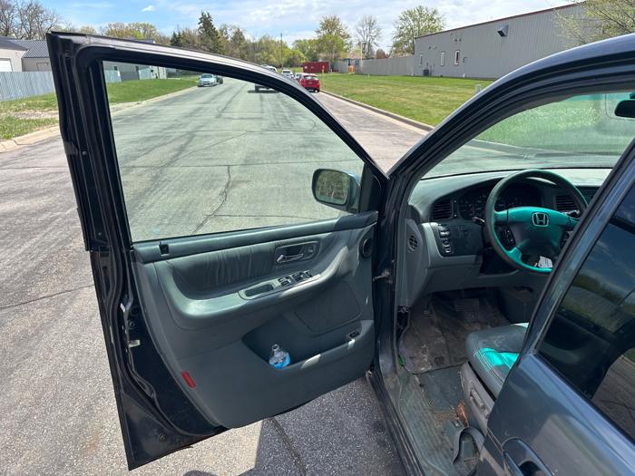 2003 honda odyssey ex-w--leather with 249966 miles for sale near elk-river, minnesota 7bffefd142f84ebc9cbb94667d140a26.jpeg