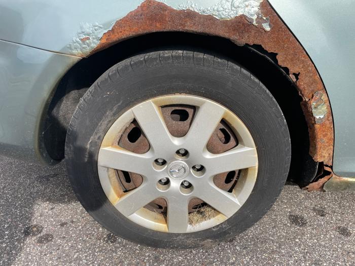 2005 mazda mazda6 i with 171297 miles for sale near elk-river, minnesota 7c0f52acaa05467083ff6ef7bb4497e1.jpeg