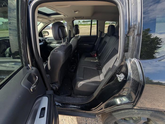 2014 jeep compass latitude-4wd with 138462 miles for sale near elk-river, minnesota 7c13e76068e347a8bbfcd6517c8cd30b.jpg
