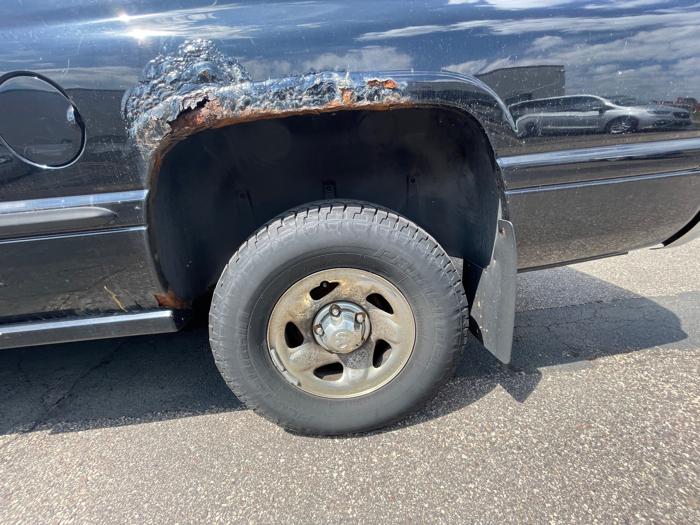 1998 dodge ram-1500 quad-cab-8-ft.-bed-4wd with 149571 miles for sale near spring-lake-park, minnesota 7c36c1897eb646e1ac387bd545e38dc7.jpeg
