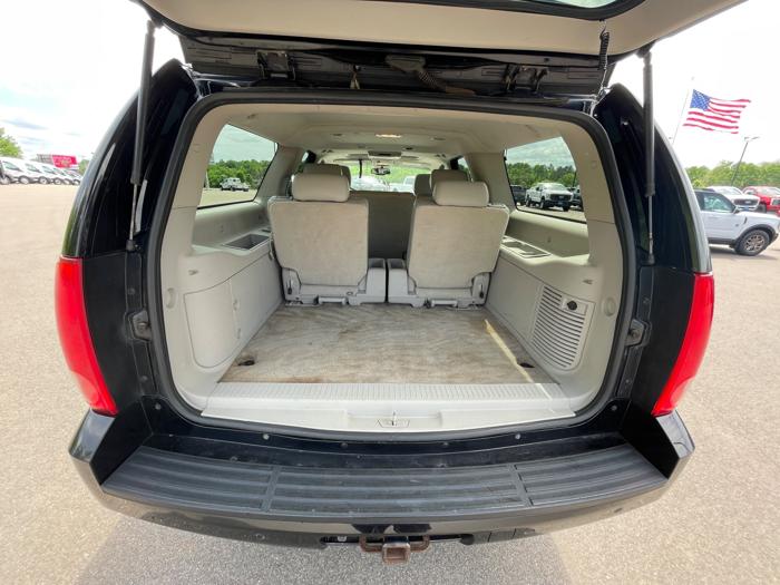 2008 gmc yukon-xl slt-2-1-2-ton-4wd with 199855 miles for sale near cohasset, minnesota 7c5a30d5fb8e4845bef66a8c7b1436f7.jpeg