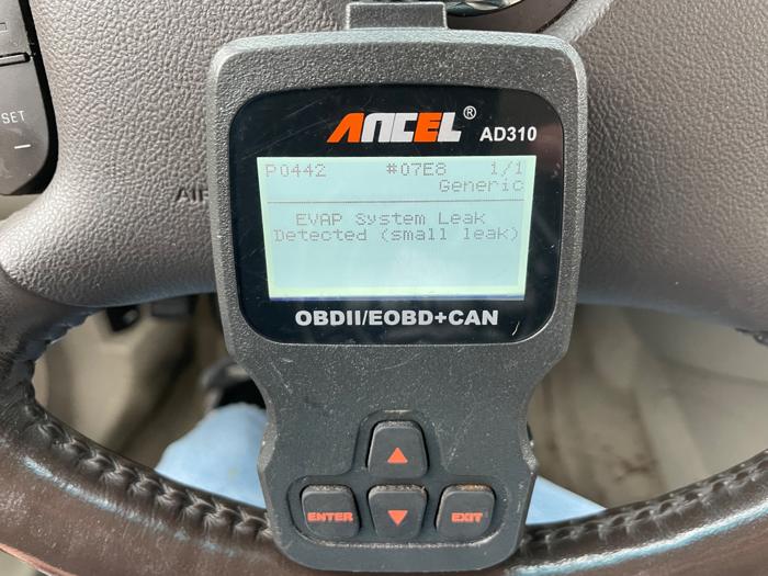 2008 cadillac dts luxury-iii with 119119 miles for sale near elk-river, minnesota 7c5fb1ebc3944a3d87266bc456411b33.jpeg