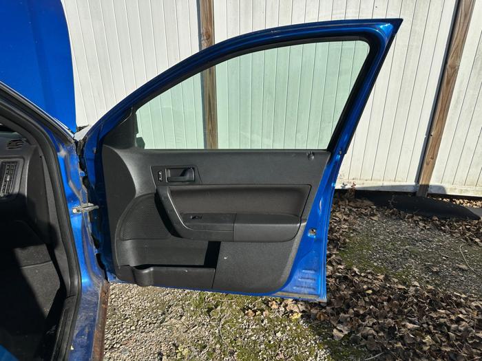 2010 ford focus se-sedan with 252948 miles for sale near elk-river, minnesota 7c7707d296174c01865c4ac870863e15.jpg