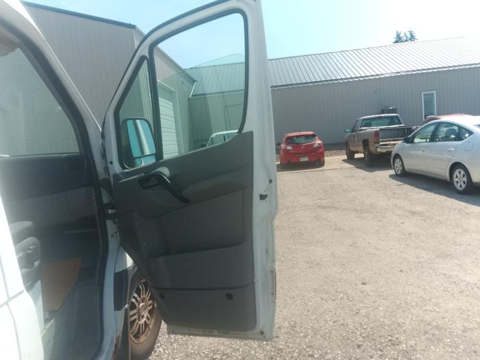 2011 freightliner sprinter 2500-144-in.-wb with 342161 miles for sale near elk-river, minnesota 7c7bbc5beb8140329f03f65479e116de.jpg