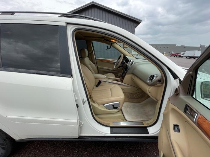 2007 mercedes-benz m-class ml350 with 185234 miles for sale near redwood-falls, minnesota 7c8b5a59972646e2a0a99fd89905a7ff.jpeg