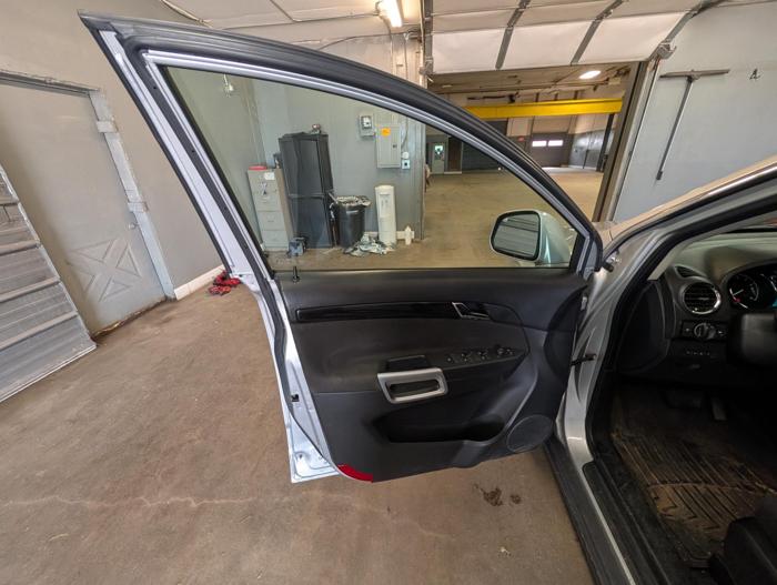2013 chevrolet captiva-sport 2ls-fwd with 204553 miles for sale near elk-river, minnesota 7ca01491ad654f71a03a51065edbdfba.jpg