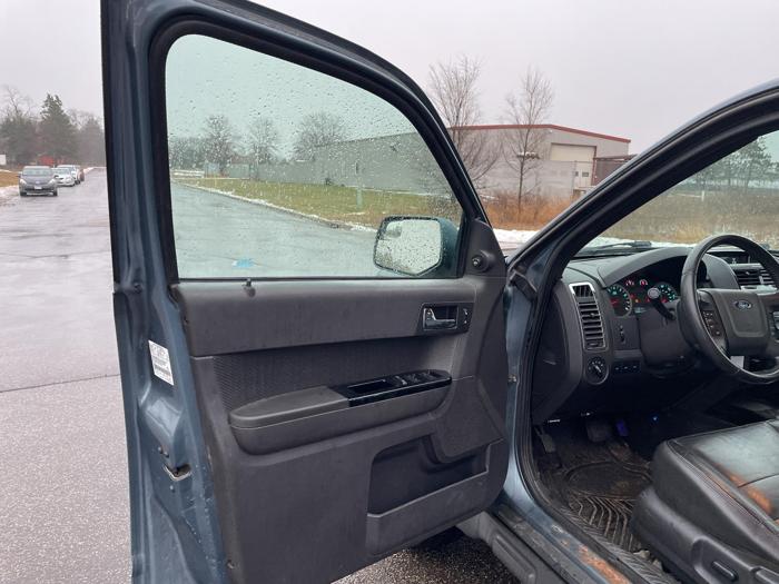 2011 ford escape limited with 199266 miles for sale near elk-river, minnesota 7cb3546a7c234fd38936bd39220b5031.jpg