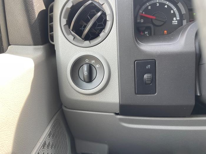 2013 ford econoline e-250 with 173163 miles for sale near jordan, minnesota 7ce54857134b4973aeae08612168bfff.jpeg