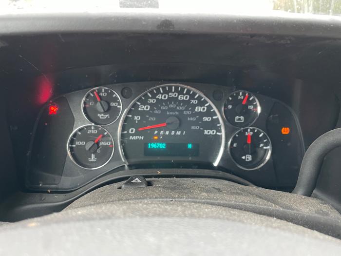 2016 chevrolet express 2500-cargo with 196702 miles for sale near new-hope, minnesota 7ce795d49708409cbc3f94e9aa246385.jpeg