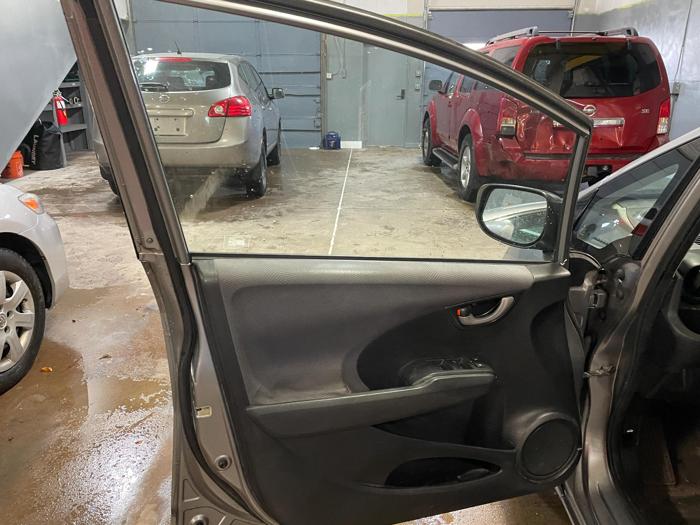 2009 honda fit with 214949 miles for sale near elk-river, minnesota 7d0f87b4e91d41ab9debe557667297f2.jpg