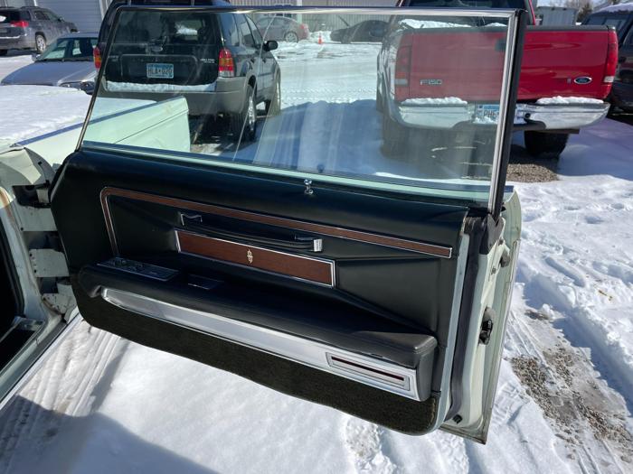 1970 lincoln continental-mark-iii with 33040 miles for sale near elk-river, minnesota 7d1fe65c40c146c5bb090733e03e00a2.jpg