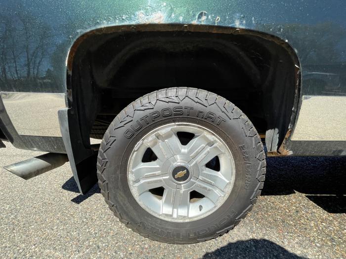 2013 chevrolet silverado-1500 lt-crew-cab-4wd with 223817 miles for sale near brainerd, minnesota 7d30e1274a17416dadc46133aa9c74ae.jpeg