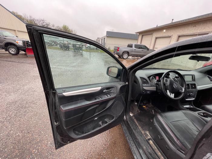 2016 dodge grand-caravan r-t with 148594 miles for sale near elk-river, minnesota 7d4871f1abf2459f87418c3e12866858.jpeg