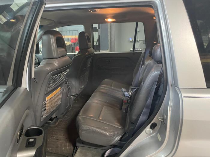 2004 honda pilot ex-l with 261840 miles for sale near elk-river, minnesota 7d4ddad8392446b7960b62174ba10392.jpg