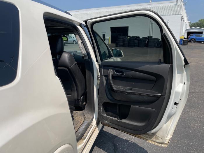 2012 gmc acadia denali-awd with 316914 miles for sale near white-bear-lake, minnesota 7d8a6db4036047348d7af47f0aafa5a7.jpeg