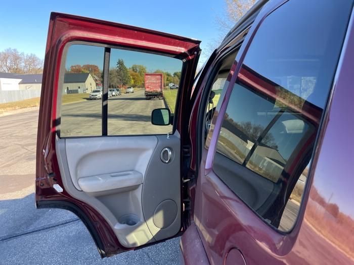 2003 jeep liberty limited-4wd with 197365 miles for sale near elk-river, minnesota 7db14d5b48da492b80e63e6f2bc9689c.jpeg