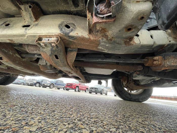 2009 gmc canyon sle-2-crew-cab-4wd with 100373 miles for sale near rochester, minnesota 7dddd2fc362a4e568522792526ac647a.jpeg