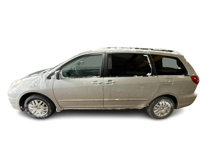 2006 toyota sienna le-7-passenger with 313437 miles for sale near elk-river, minnesota 7df43fd26aa94fc2bc2a2a6539f38b9c.jpg