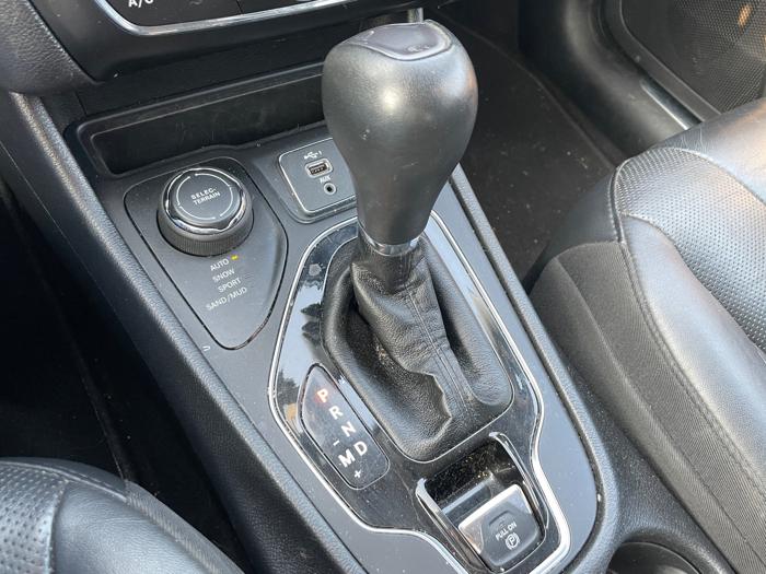 2020 jeep cherokee limited-4wd with 154732 miles for sale near elk-river, minnesota 7e056942783c4baaaf449e3232080761.jpeg