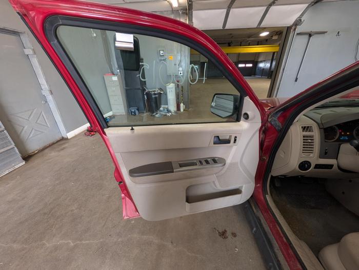 2008 ford escape xlt-2wd-v6 with 238347 miles for sale near elk-river, minnesota 7e071ab945ba40aaaf07f90b35829b15.jpg