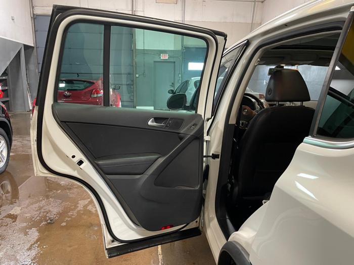 2017 volkswagen tiguan sport with 124882 miles for sale near elk-river, minnesota 7e2a97a60e7e426e9974858fe352ee3d.jpg