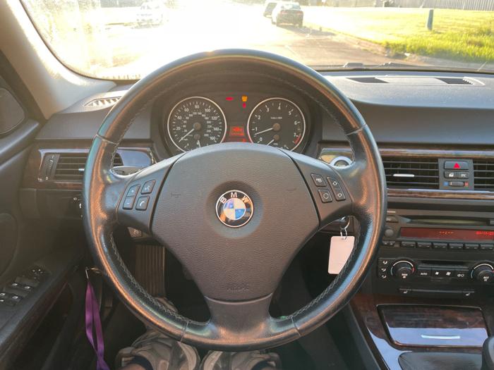 2006 bmw 3-series 325i-sedan with 170219 miles for sale near elk-river, minnesota 7e2fc0f4fa84478ba68a1a05066f8240.jpeg