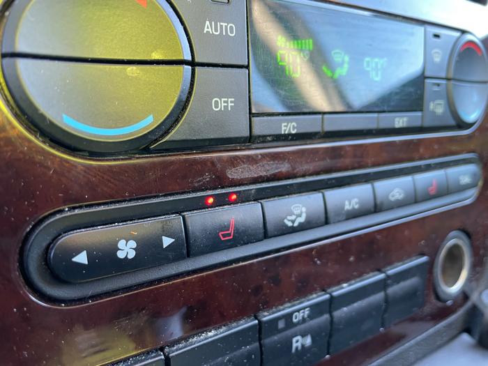 2007 ford freestyle limited-fwd with 227476 miles for sale near elk-river, minnesota 7e307bb94ac748f49059d73e3942d90d.jpeg