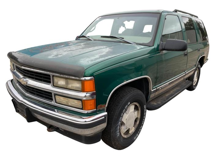 1999 chevrolet tahoe 4-door-4wd with 193393 miles for sale near elk-river, minnesota 7e4051e6746142e884f64cb319681a40.jpg