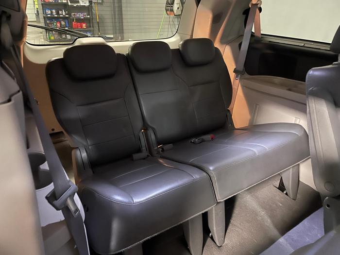 2009 volkswagen routan sel with 175091 miles for sale near elk-river, minnesota 7e42551882a543c0bb83a42347e9ae80.jpg