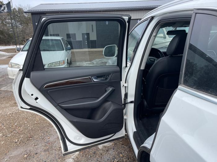 2016 audi q5 2.0t-premium-quattro with 99619 miles for sale near rice, minnesota 7e5c37e8fcf2473b85b261b672e7f19d.jpeg