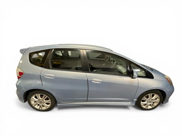 2009 honda fit sport-5-speed-mt with 120291 miles for sale near elk-river, minnesota 7e6988e1421f4071802654b75d06c74c.jpg