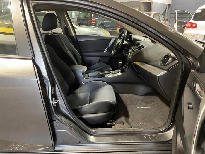 2011 mazda mazda3 sport with 135957 miles for sale near elk-river, minnesota 7e6a2d6363324b4185d388736671106b.jpg