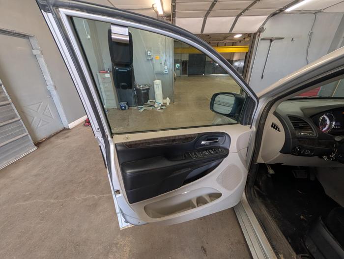 2011 dodge grand-caravan mainstreet with 179218 miles for sale near elk-river, minnesota 7e78f276ce054f28920f75384687e583.jpg