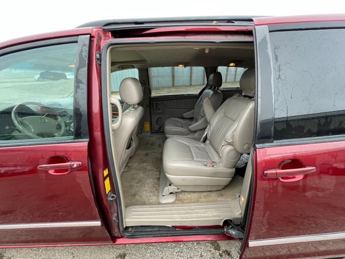 2006 toyota sienna xle with 197585 miles for sale near elk-river, minnesota 7e81d4ee99994499a5741218fe486401.jpeg