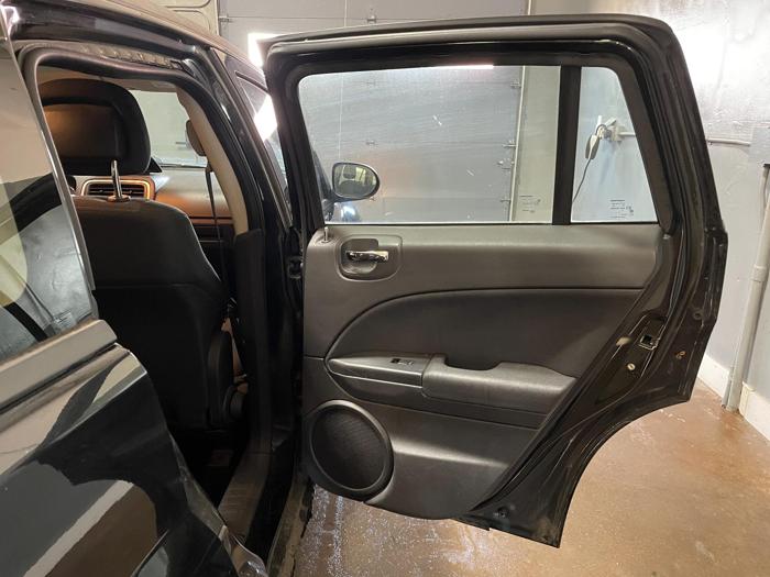 2011 dodge caliber mainstreet with 140619 miles for sale near elk-river, minnesota 7e8e98a63aa34940ba59ac3f4d440373.JPG