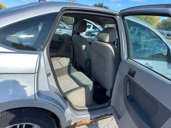 2008 ford focus ses-sedan with 170842 miles for sale near elk-river, minnesota 7ead4fc899a14a08b102c040a4a65452.jpeg