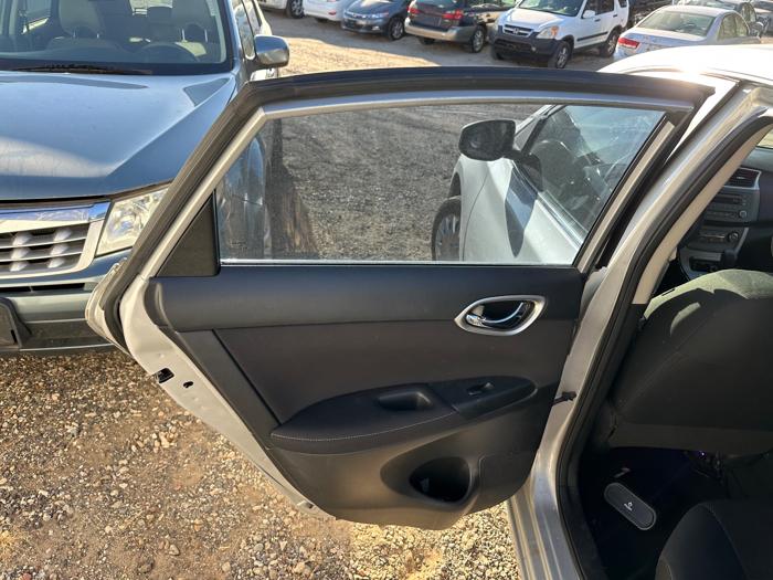 2014 nissan sentra s-6mt with 159567 miles for sale near elk-river, minnesota 7ec7fd5706a34c08ae165152ecbab959.jpeg