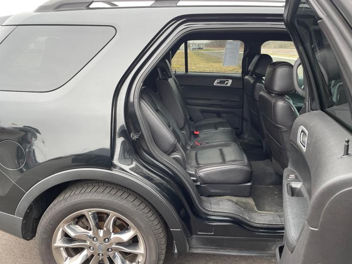 2013 ford explorer xlt-4wd with 131280 miles for sale near rochester, minnesota 7edfabec1fa0488fb12da9382eafc2cf.jpeg