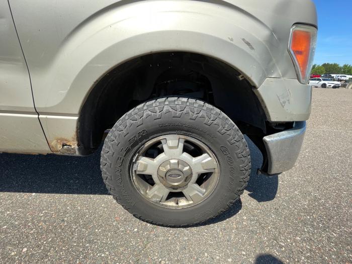 2009 ford f-150 fx4-supercab-6.5-ft.-bed-4wd with 256478 miles for sale near mora, minnesota 7ee162e7b9a54d9ab352eb281e3b3ff2.jpeg