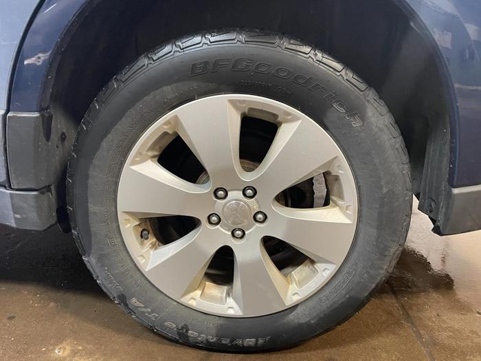 2011 subaru outback 2.5i-premium with 308138 miles for sale near elk-river, minnesota 7efa02439a64485a9425f711ba580fb6.jpg