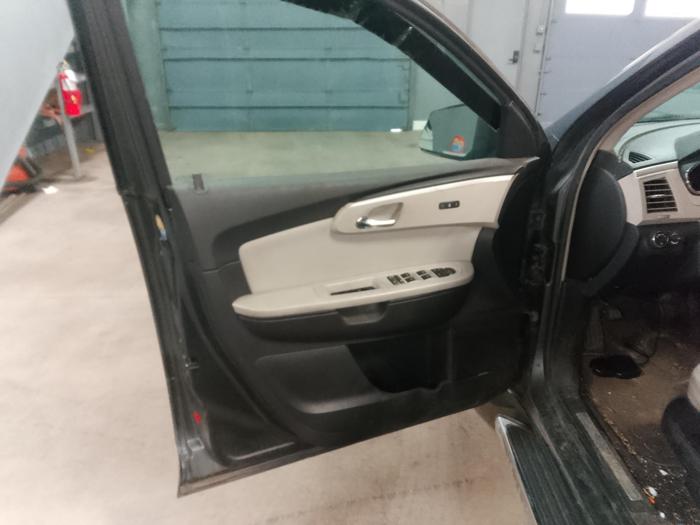 2009 chevrolet traverse ltz-awd with 269498 miles for sale near elk-river, minnesota 7f51b1062d064f7290267c942d53e300.jpg