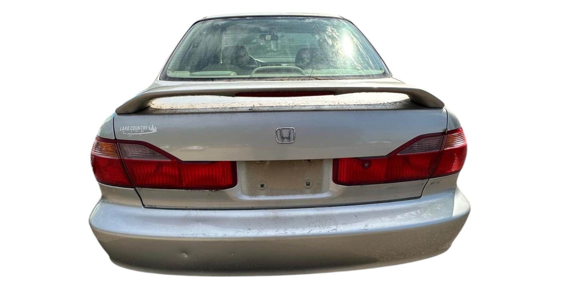 1999 honda accord ex-sedan with 145458 miles for sale near elk-river, minnesota 7f729e8cb4a546eb94470817dceb85f4.jpg